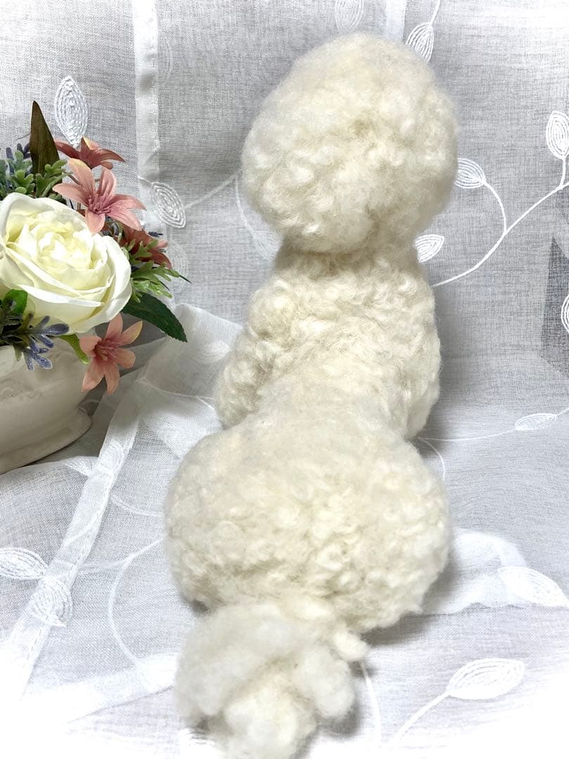 羊毛フェルト　トイプードル　大きめ　ハンドメイド