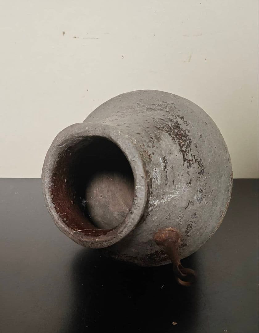 古格溢れる古常滑掛花生け壺　室町時代　花呼ぶ器　古美術