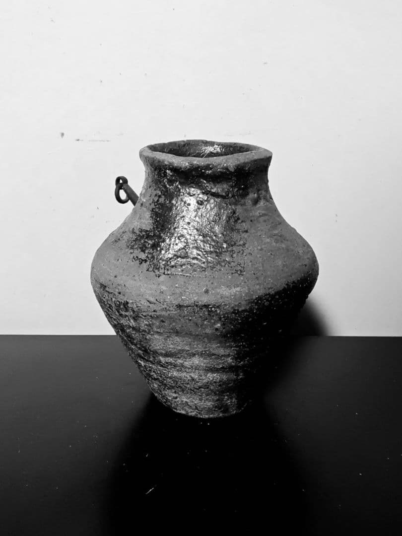 古格溢れる古常滑掛花生け壺　室町時代　花呼ぶ器　古美術