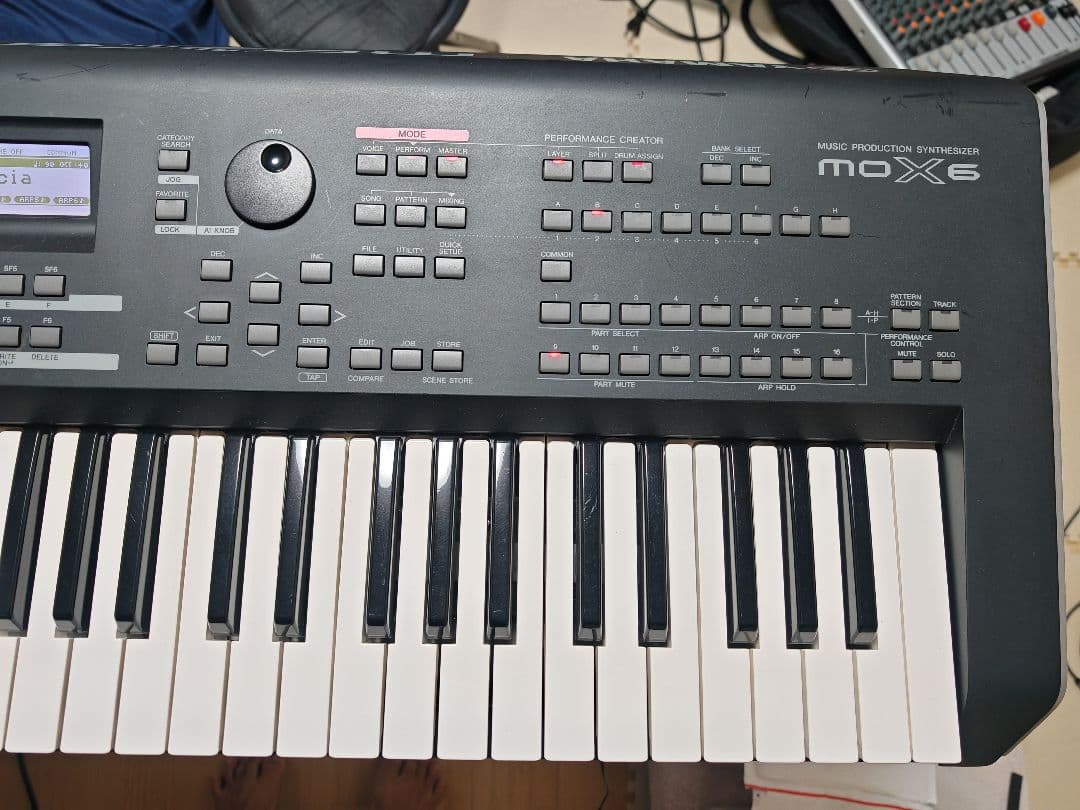 Yamaha MOX6 61鍵 シンセサイザー
