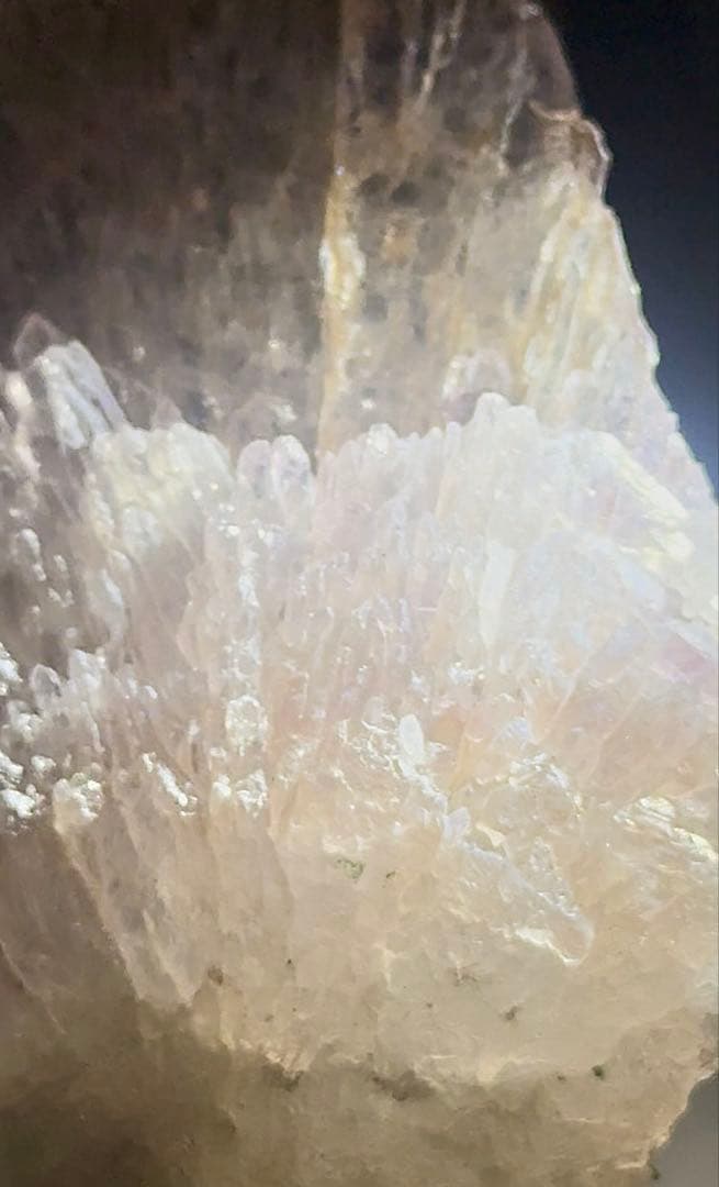 天然水晶クラスターインクリュージョン / インナー結晶虹あり Amulet