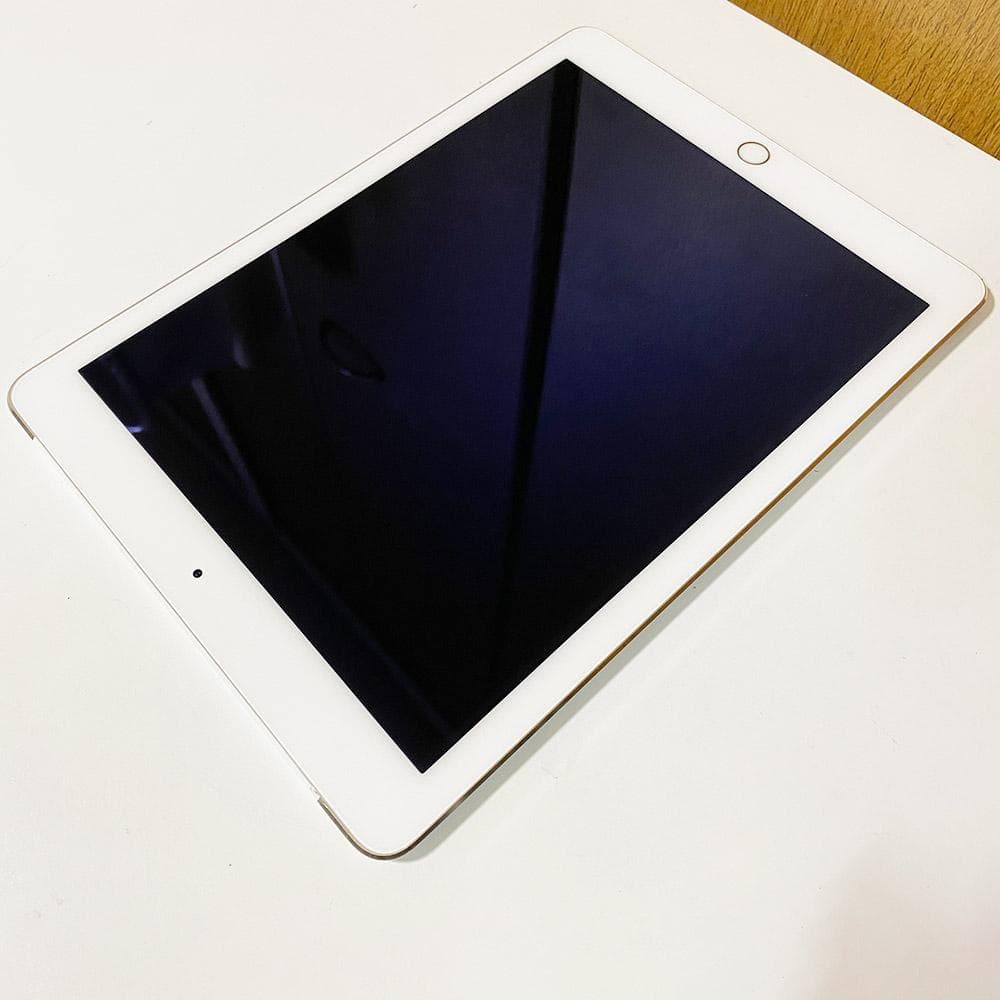 【美品】iPad Air2 64GB Wi-Fi + Cellular