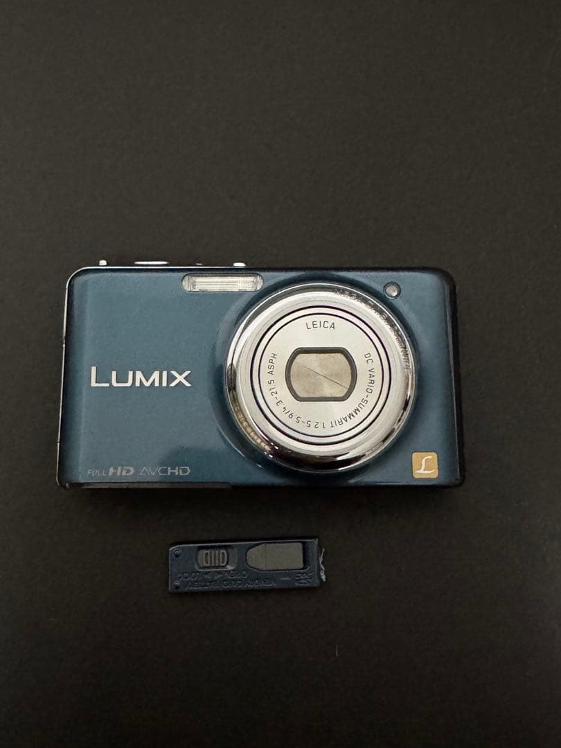 [動作確認済み]Panasonic DMC-FX77 デジタルカメラ ジャンク品
