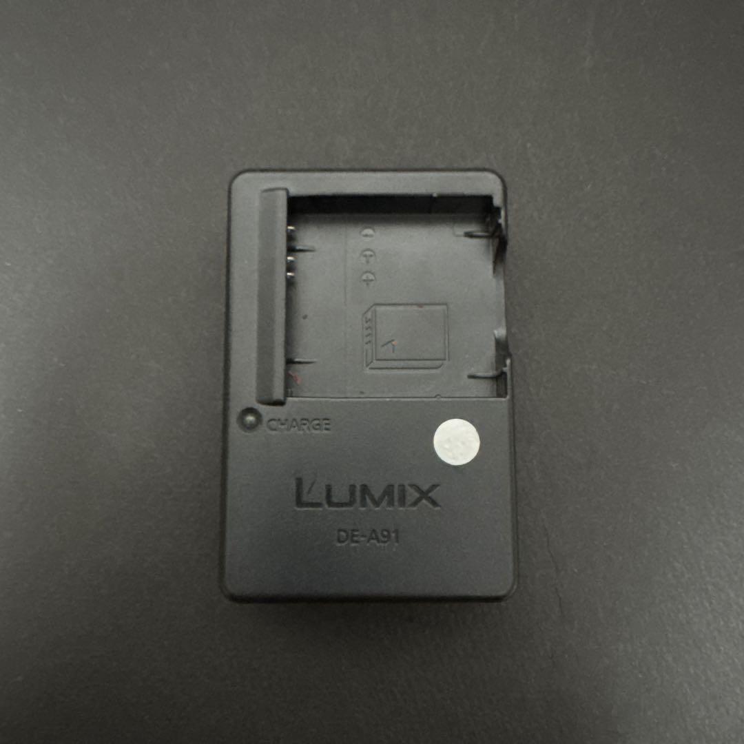 [動作確認済み]Panasonic DMC-FX77 デジタルカメラ ジャンク品