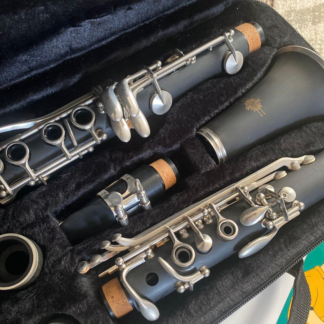 クラリネット本体 　ケース・入門書付き