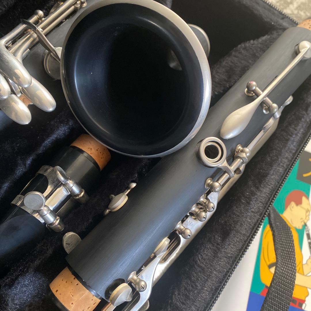 クラリネット本体 　ケース・入門書付き