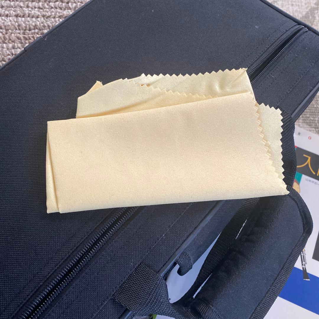 クラリネット本体 　ケース・入門書付き