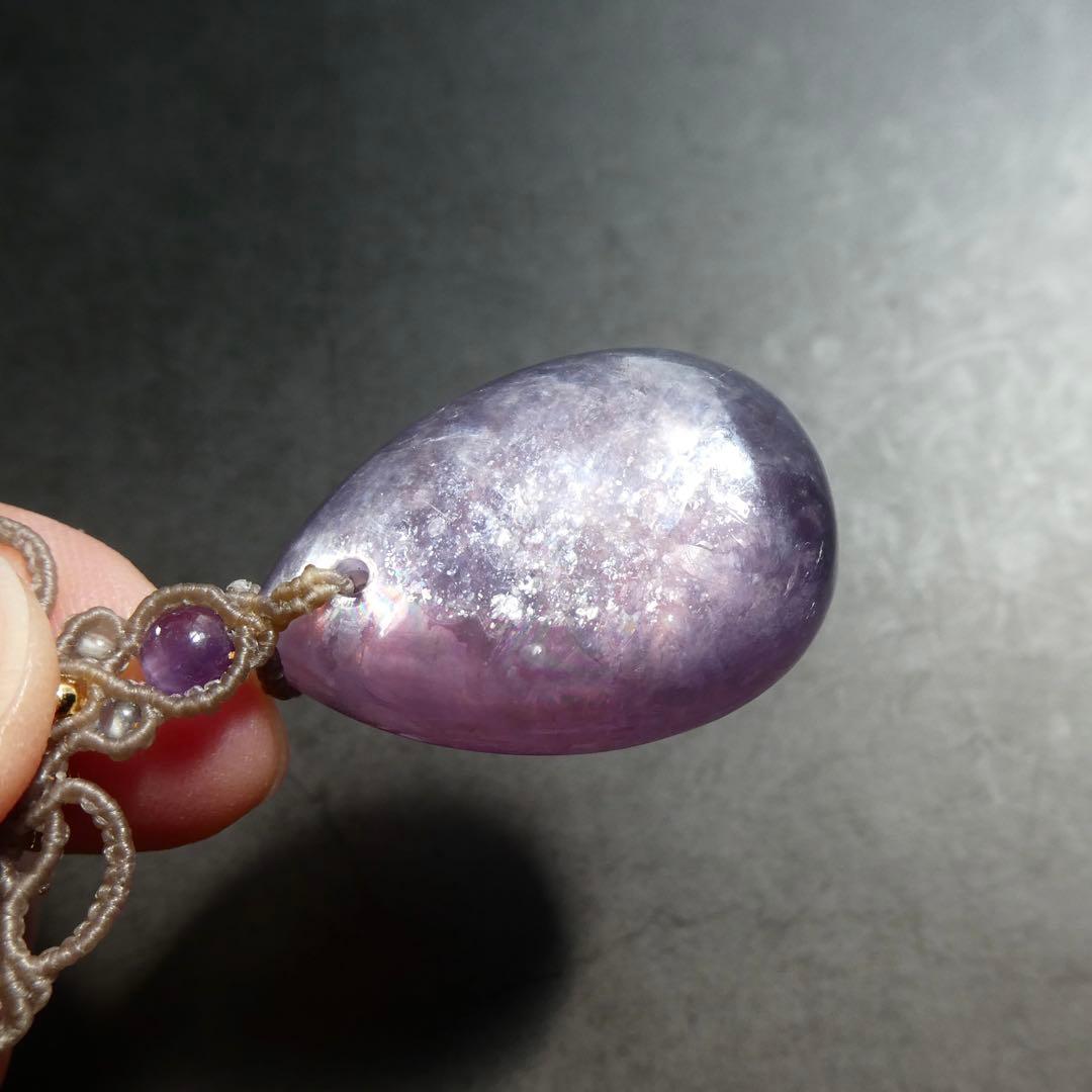 アイオライトサンストーン・レピドライトのマクラメネックレス