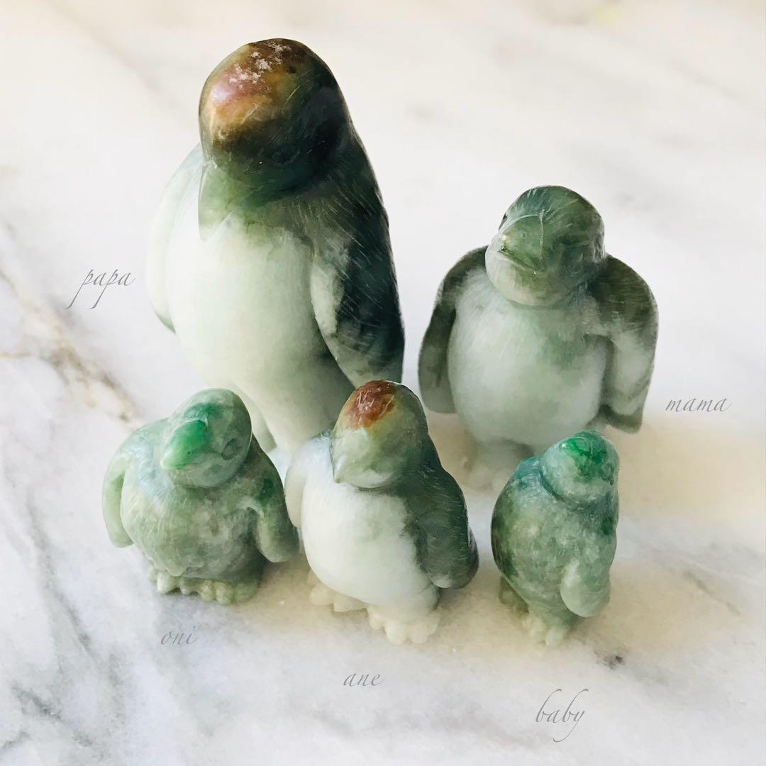 【O2094-001】翡翠　ミャンマー産　彫刻　カービング　置物　ペンギン