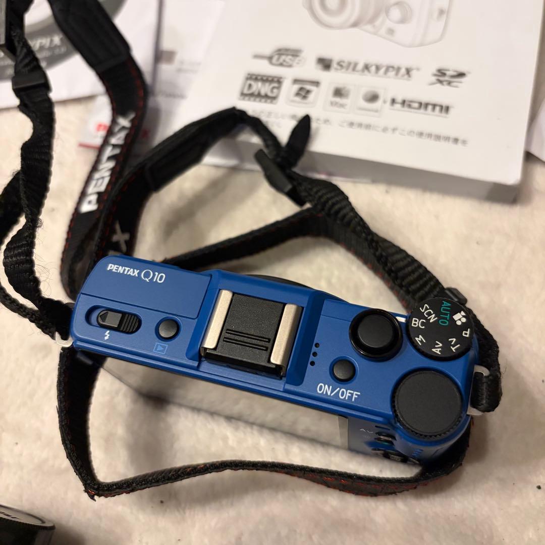 PENTAX Q10 カメラ レンズ2本、収納バック付き　ブルー
