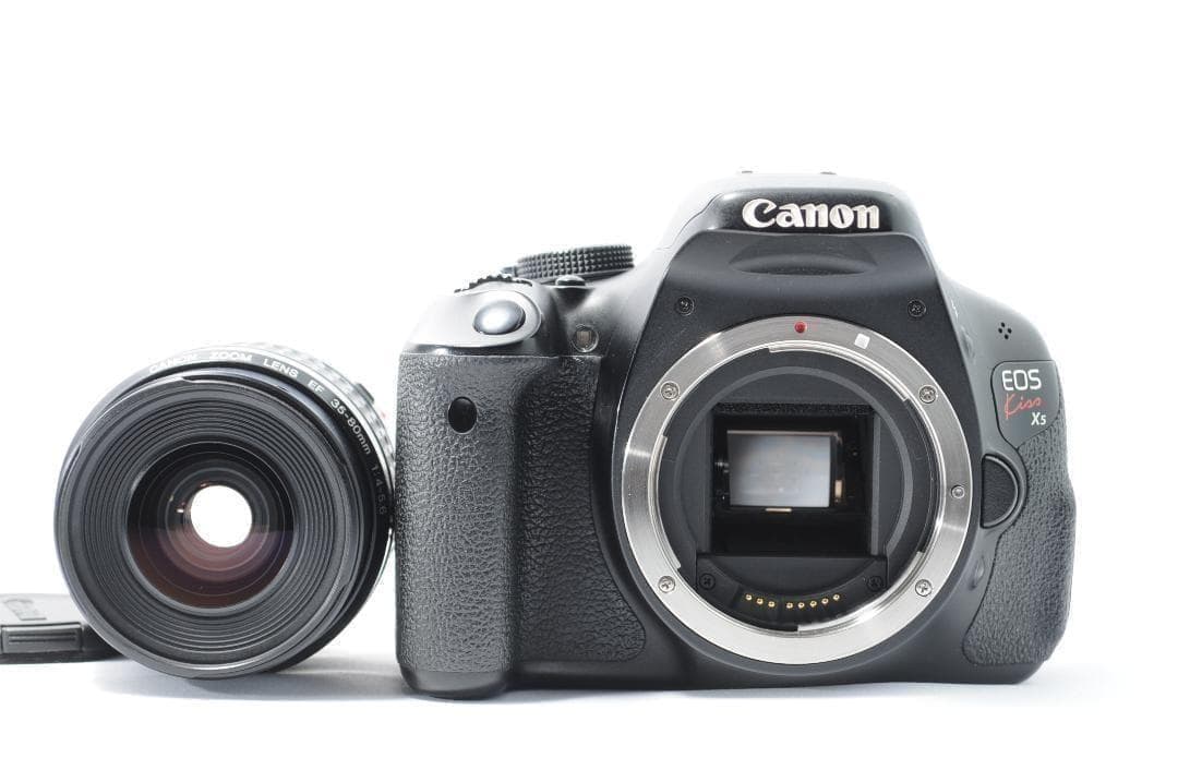 家族も自撮りも綺麗に残せる✨️Canon Kiss X5 ✨届いてすぐに使える