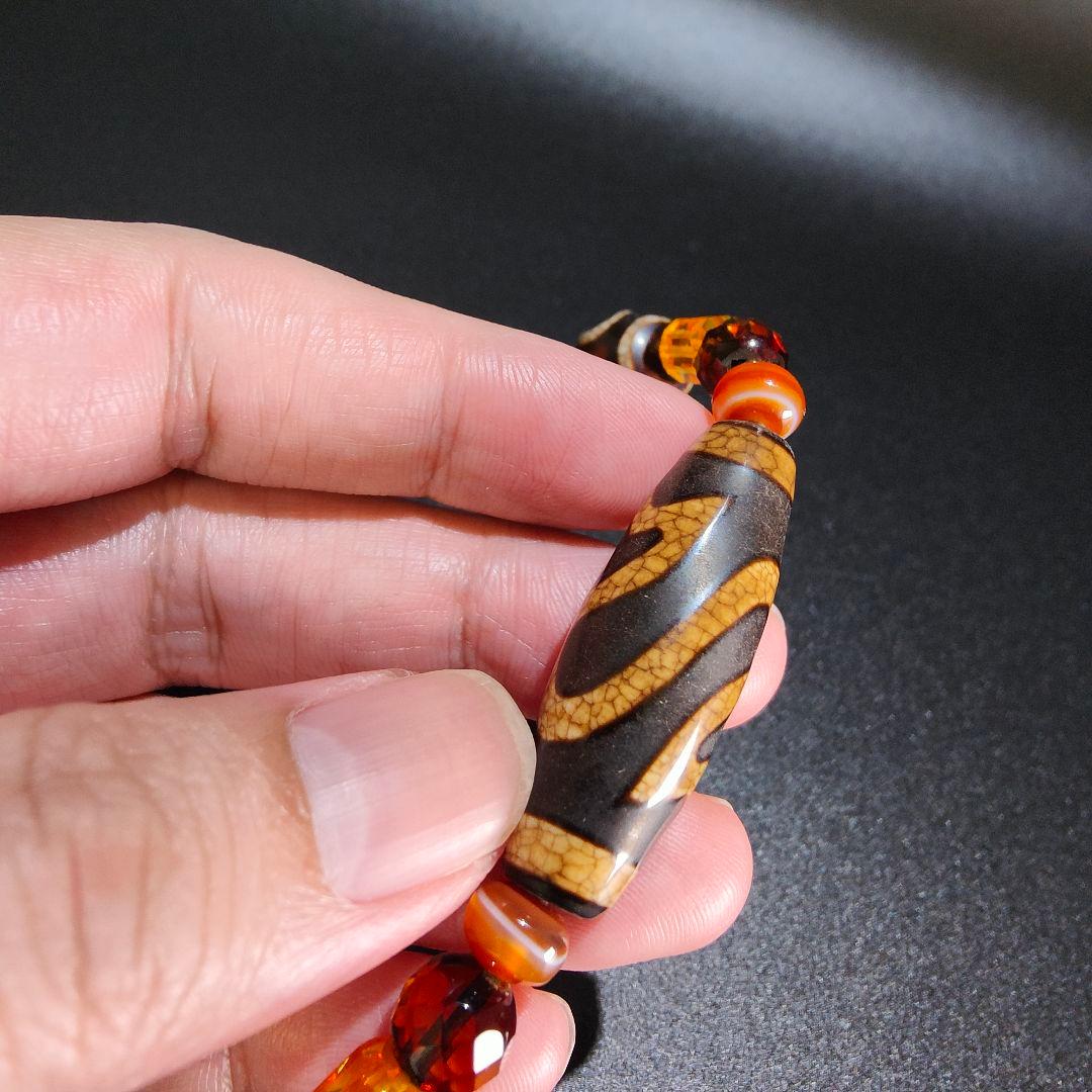 10 龍紋蓮華天珠　ネックレス　琥珀　アンバー　天然石　魔除け　開運　風水　天珠