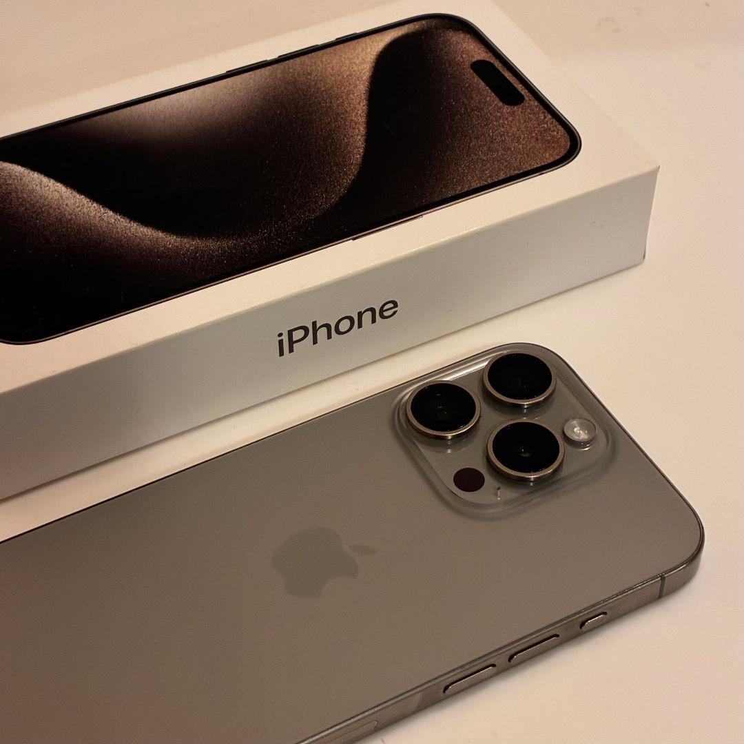 iPhone 15 Pro 128GB SIMフリー ナチュラルチタニウム