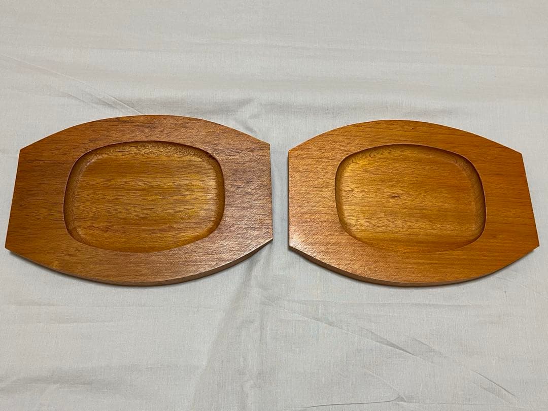 【希少☆未使用品】南部鉄器　木台付き　魚のデザイン　ベイクディッシュ　グリルパン