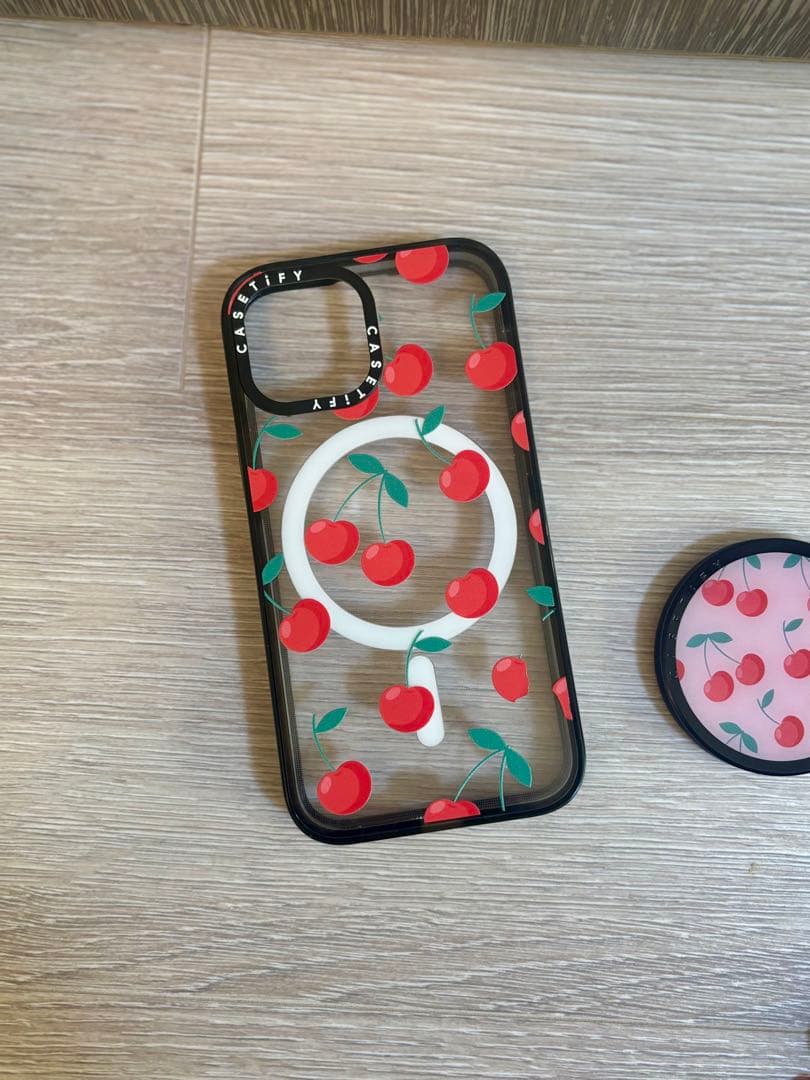 casetify チェリー iPhoneケース グリップスタンド ストラップ