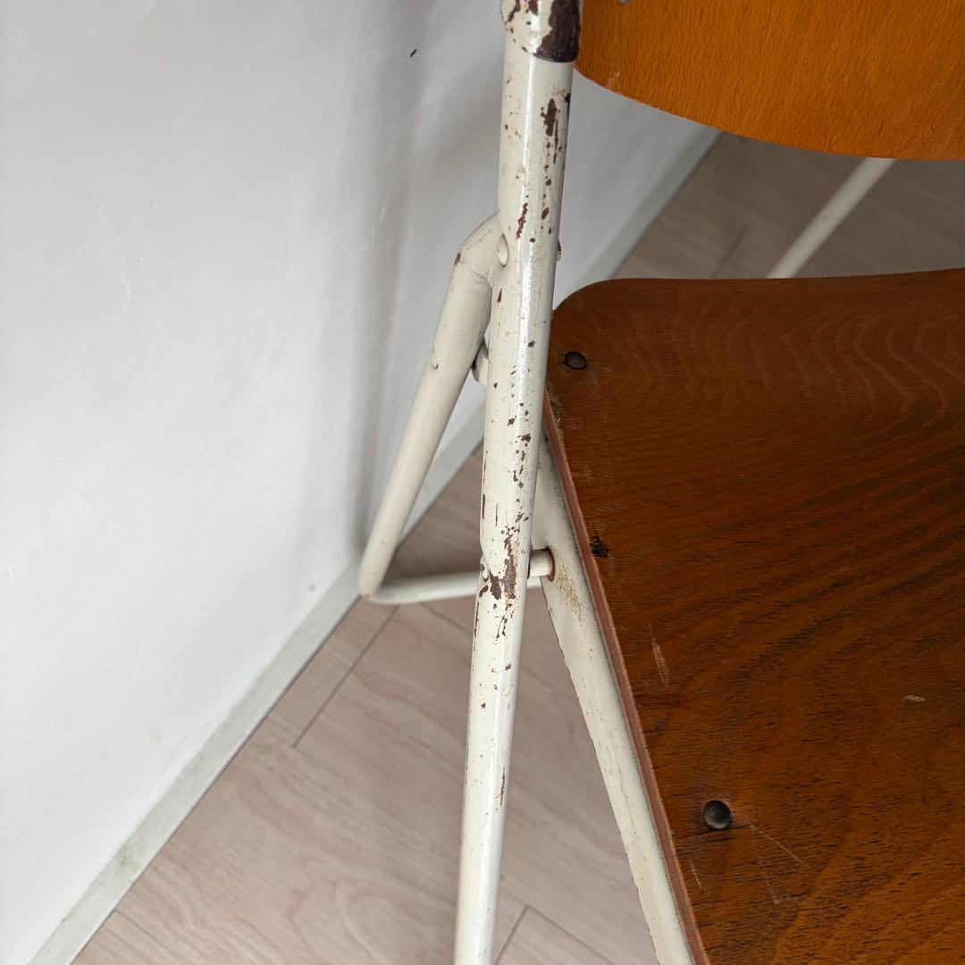 二脚　廃校　スツール　シャビー　折りたたみパイプ椅子　ヴィンテージ　複数あります