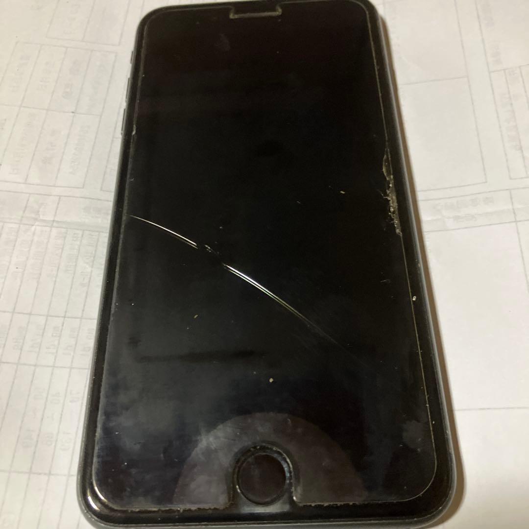 iPhone 8Plus (スペースグレイ)