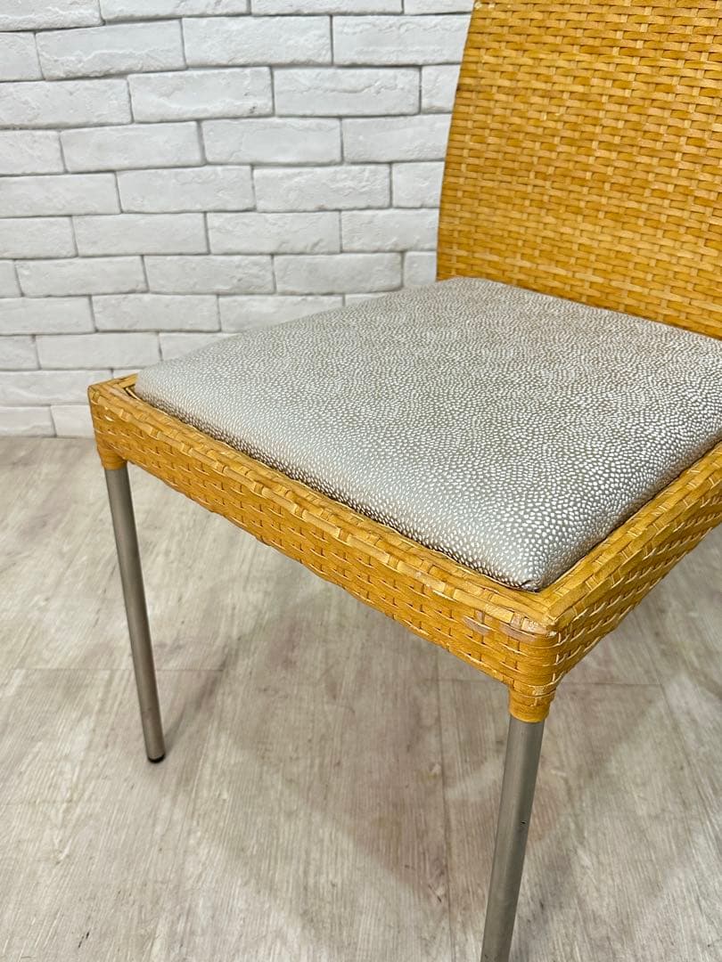 ④【東京23区配送無料】高級家具　アンティークラタン　椅子　チェア　カフェ　店舗