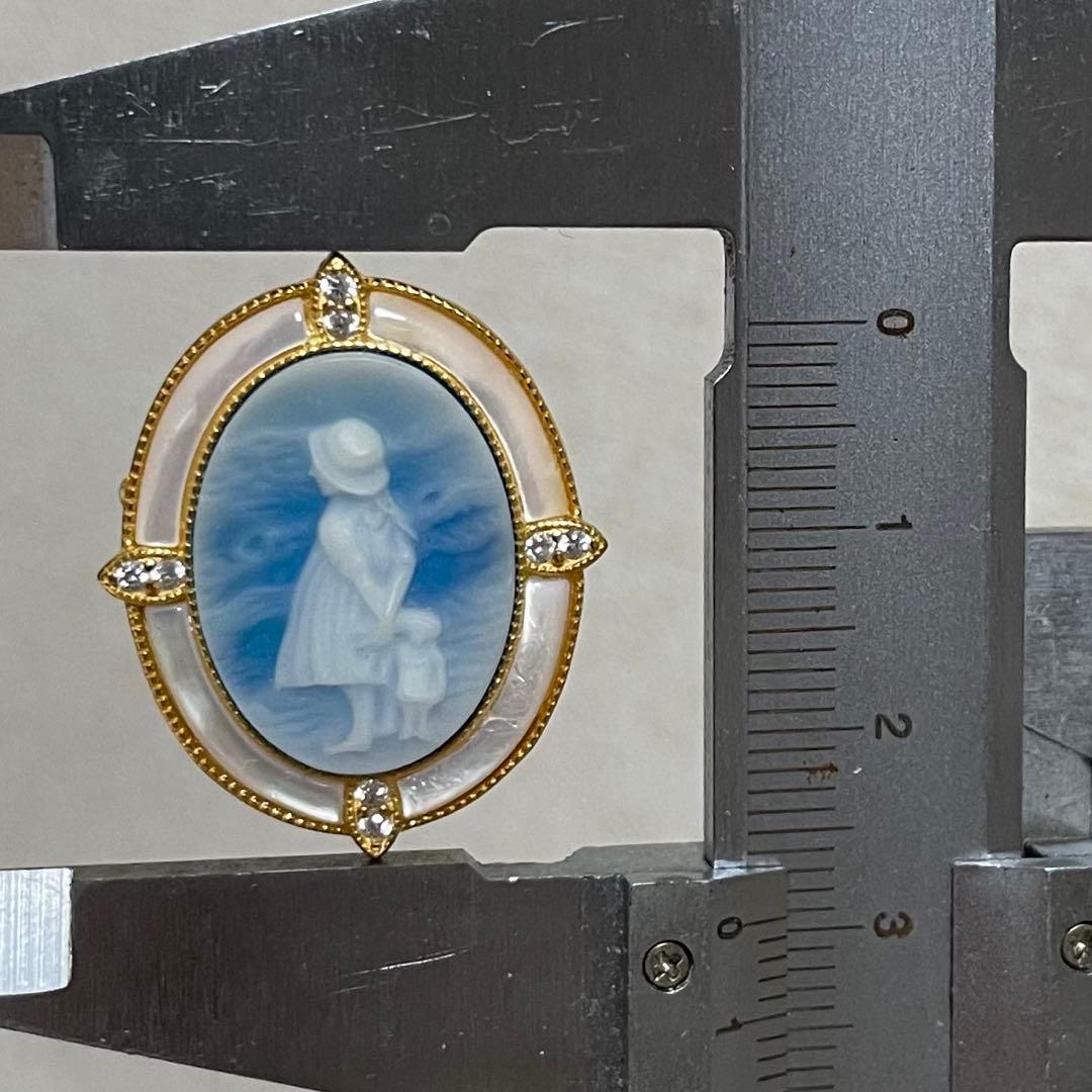 カメオ天然石ペンダント・ブローチ 青瑪瑙　白蝶貝　20*15mm SV925刻印