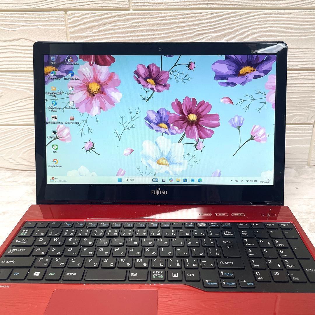 人気色✨美品 ノートパソコン SSD ブルーレイ カメラ win11 8GB