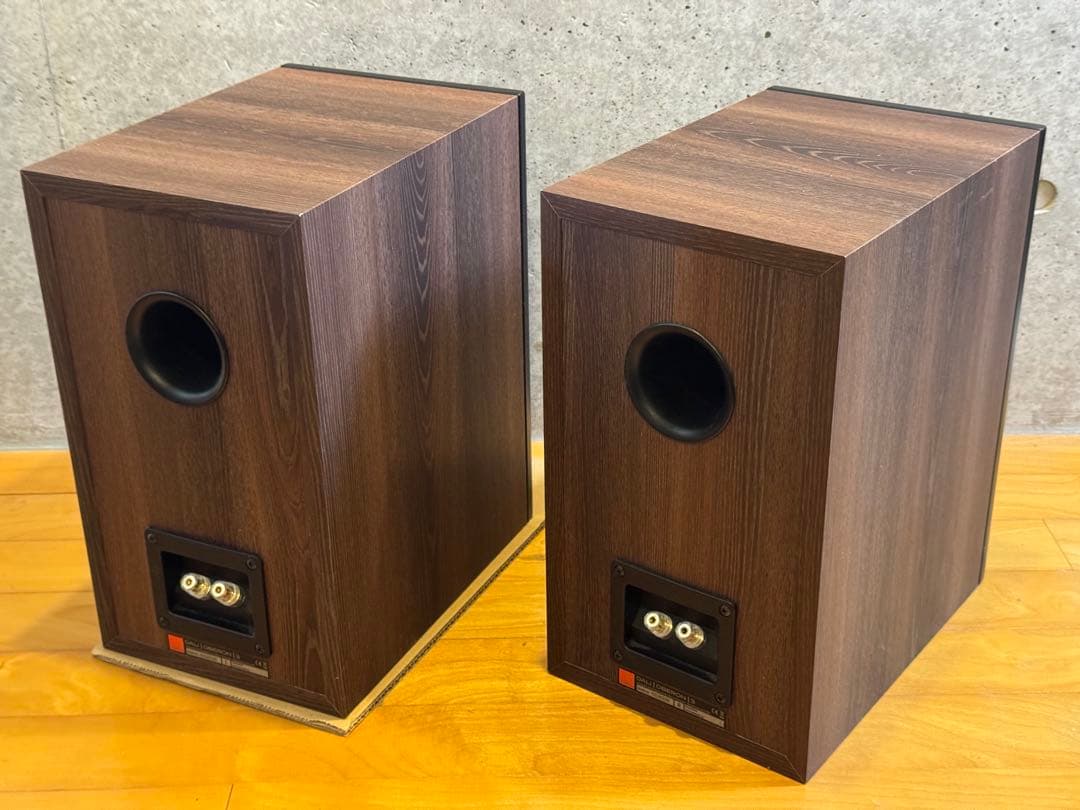 SO様　DALI OBERON3 ペア ブックシェルフスピーカー　美品