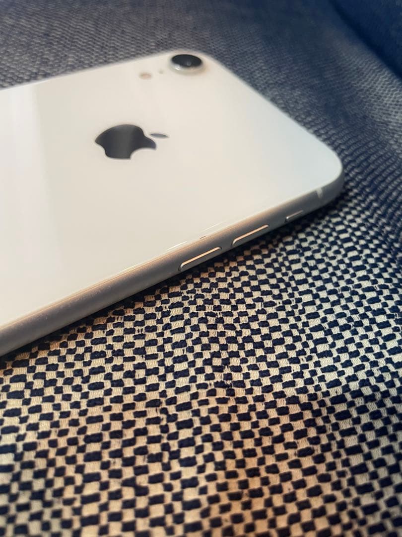 期間限定　Apple iPhone XR 128GB SIMフリー xr