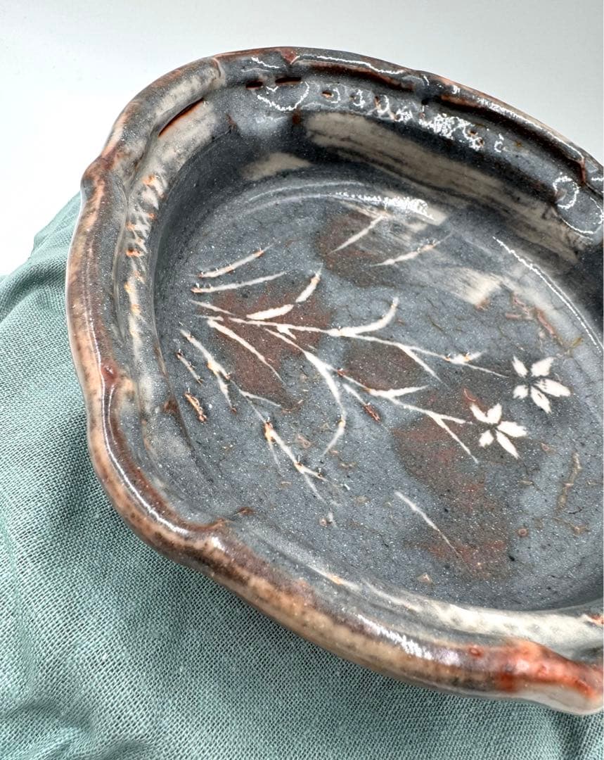 130献上窯元　陽山窯　三代水野雅之　鼡志野　鉢　未使用品　共箱　共布