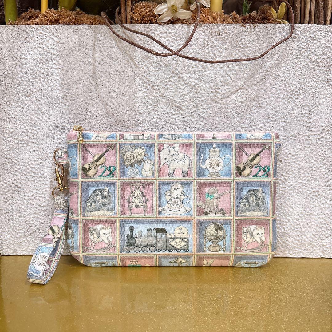 みさ☆彡　ふんわりフラットポーチ　ユキエモン　ハンドメイド