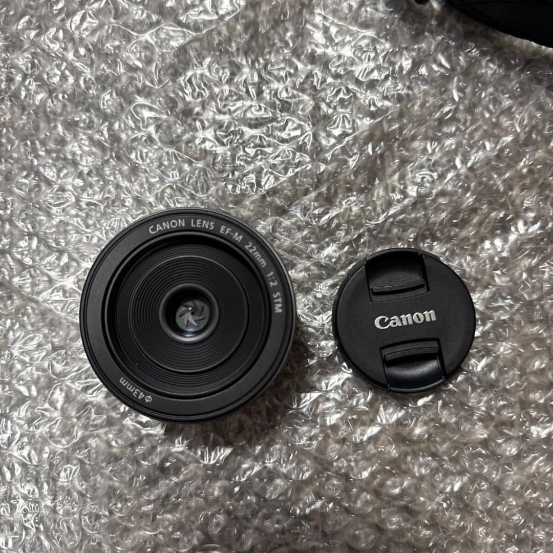 キャノン EOS M100【ダブルレンズキット】