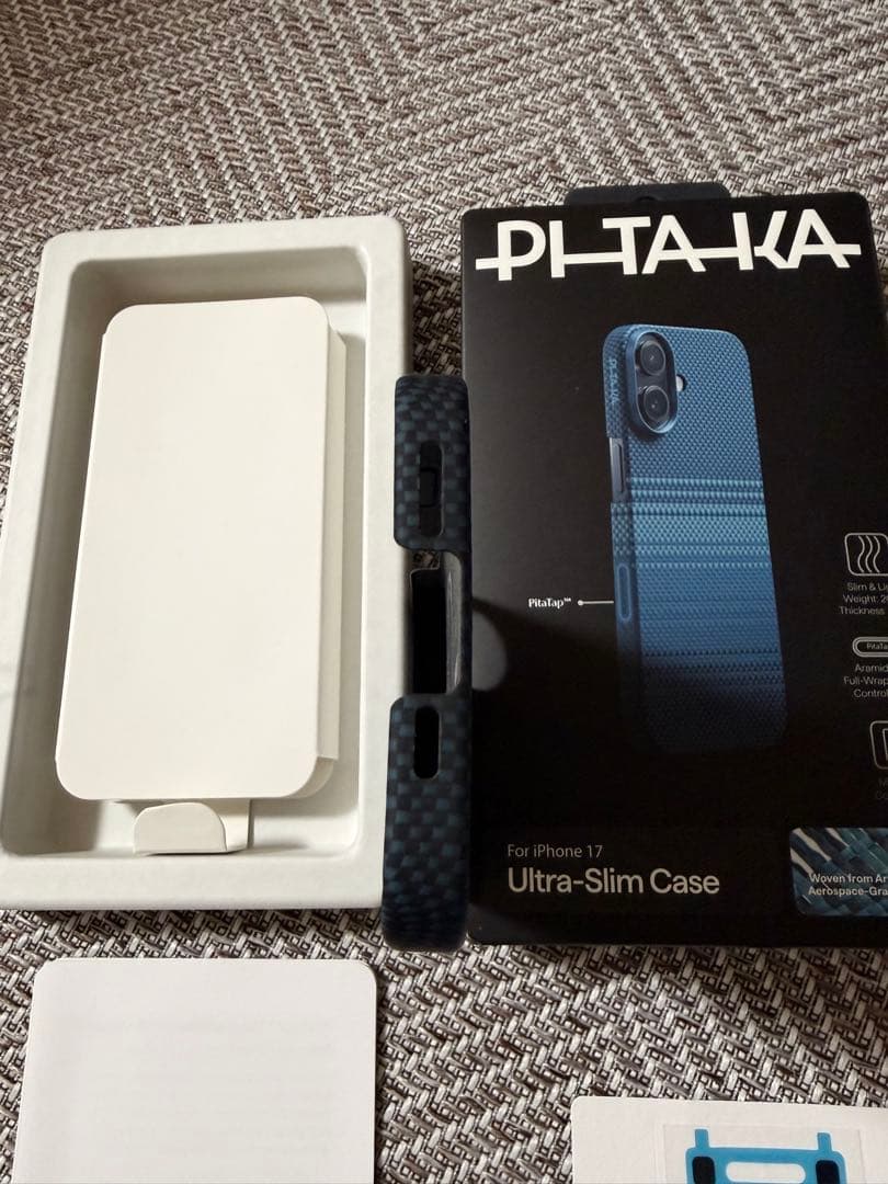 PITAKA iPhone 17 ウルトラスリムケース