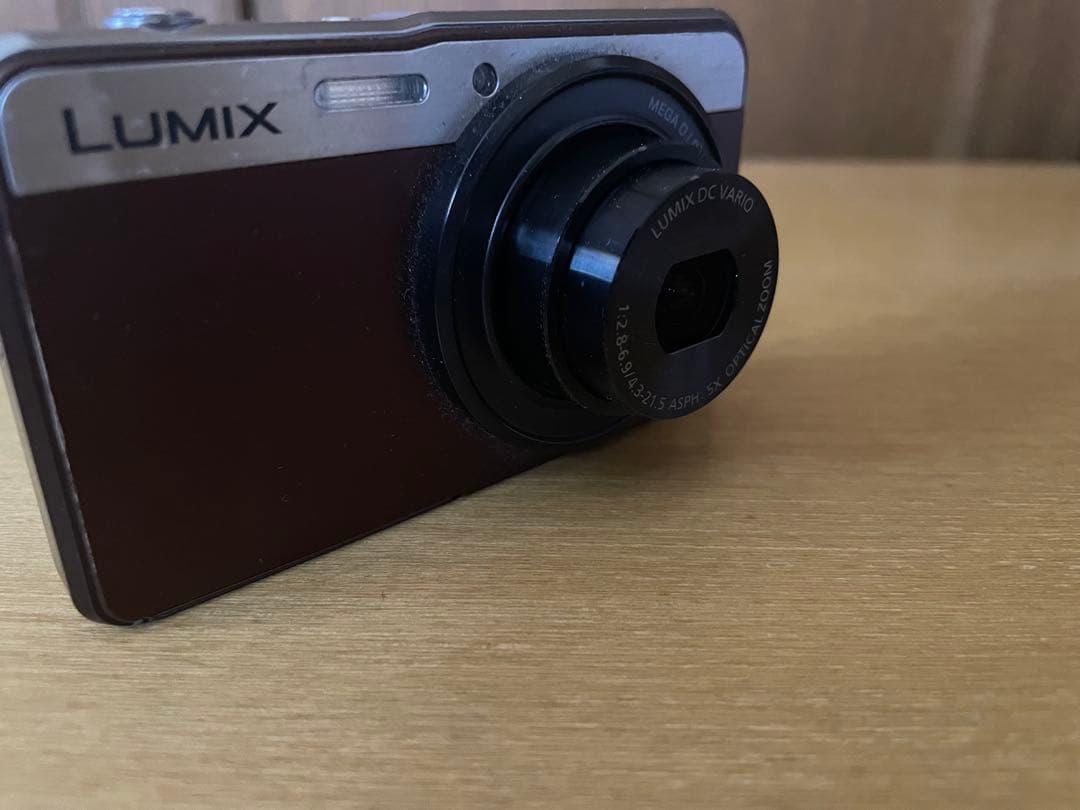 LUMIX DMC-XS3 充電器付き