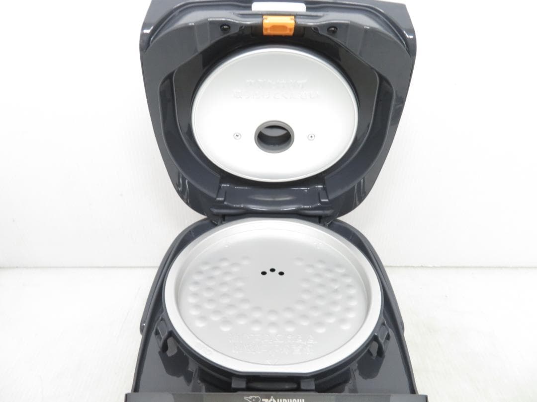 ZOJIRUSHI 象印 2023年製 マイコン炊飯ジャー 炊飯器 3合炊き