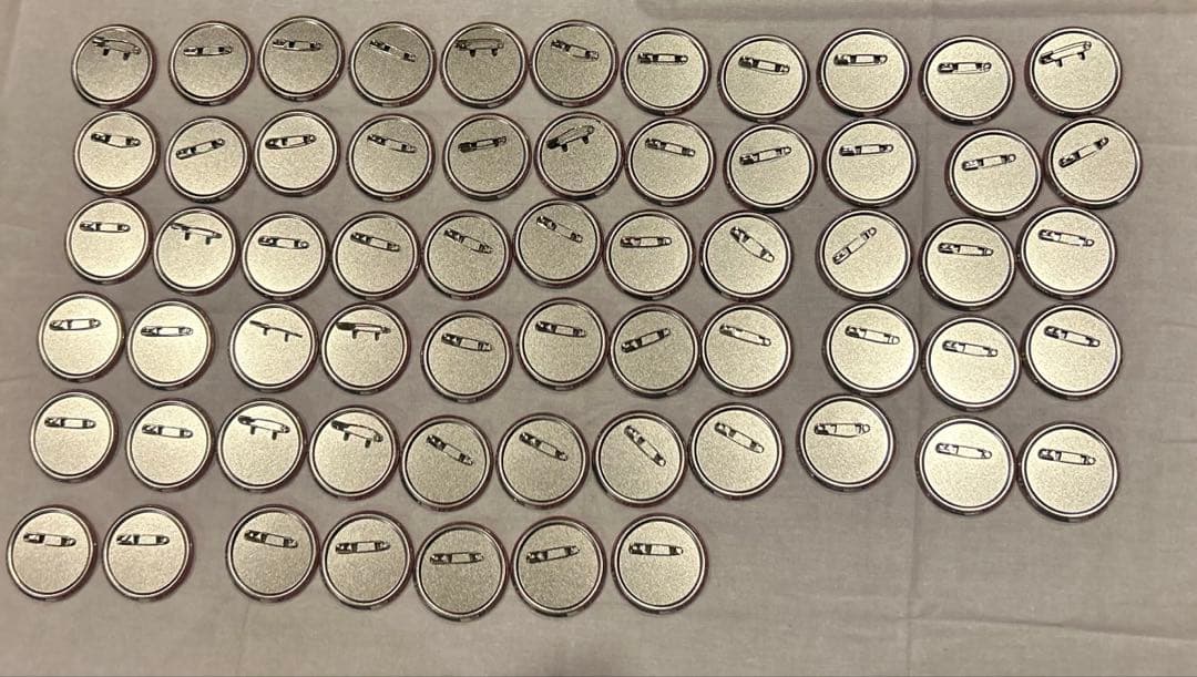 ヒロアカ 麗日お茶子　ステンドグラス風　ホログラム缶バッジ 約230点