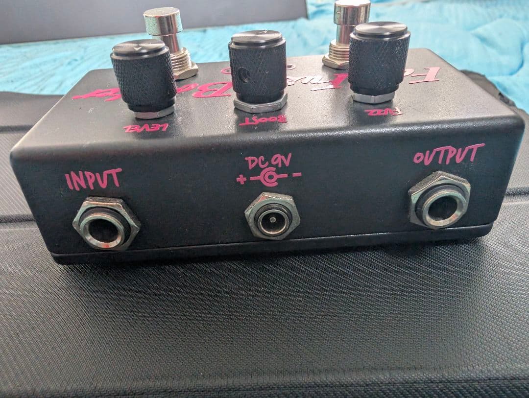 Valkrie Speare『Fat Fuzz Booster』