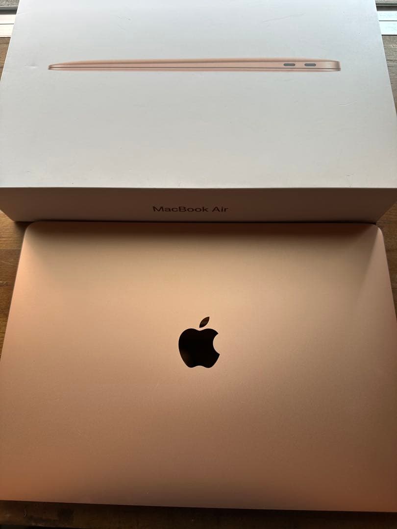 【ジャンク】MacBook Air 2018 メモリ16GB A1932