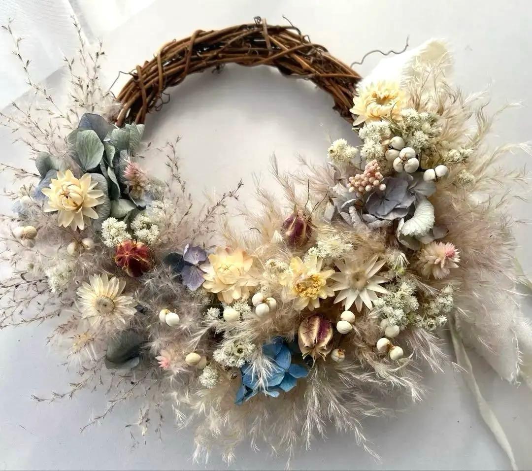 パンパスグラスのクラシックリース　ドライフラワーリース
