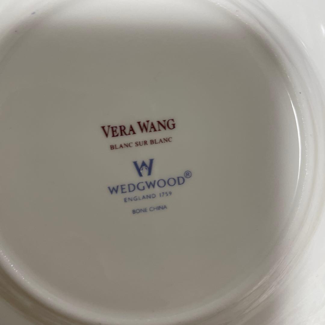  VERA WANG お皿セット　ティーカップ＆ソーサー