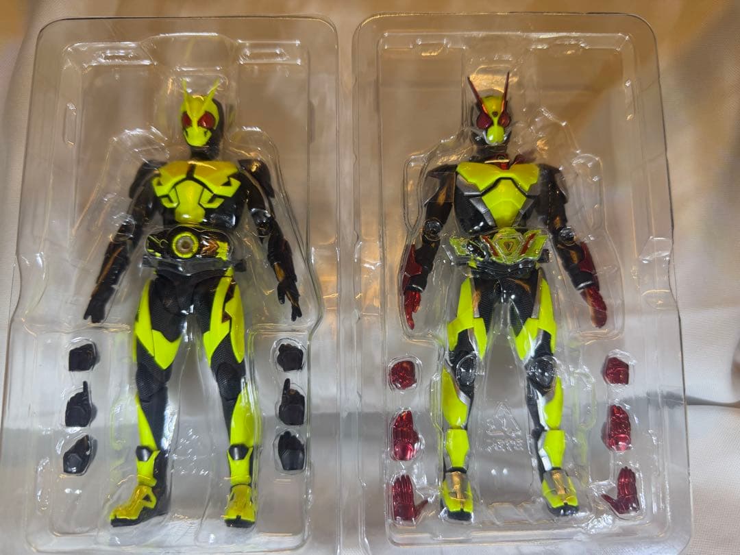 仮面ライダーゼロツー (イズVer.)＆ゼロワン[BEST SELECTION]