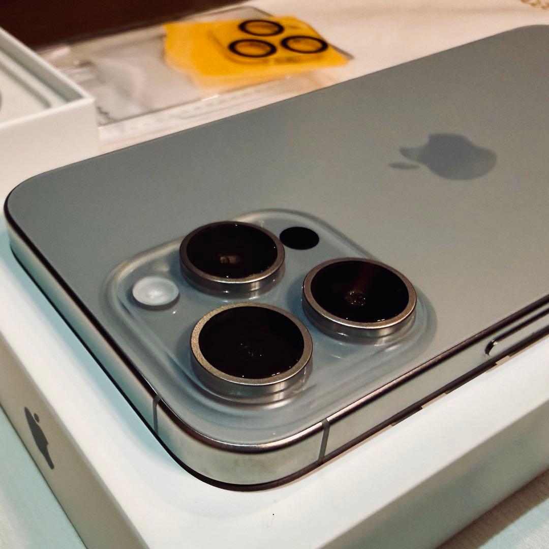 Apple iPhone15 Pro Max 256GB ナチュラルチタニウム