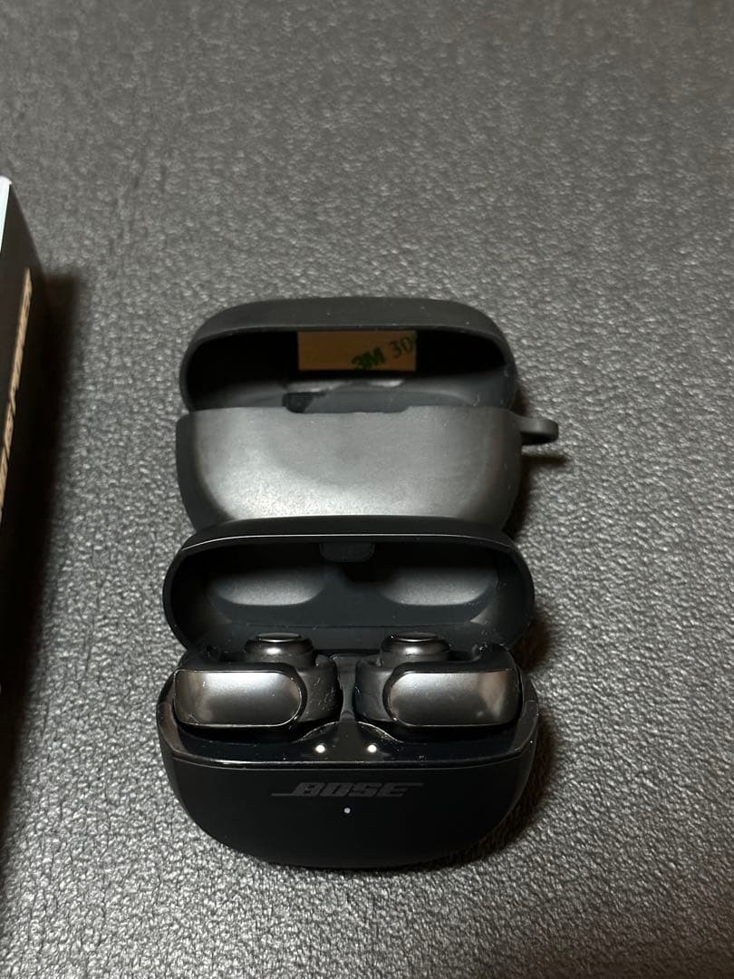 美品 保護ケース付 Bose Ultra Open Earbuds ブラック