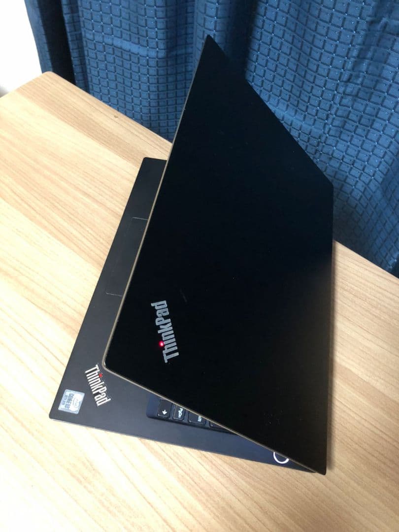 Lenovo ThinkPad E14 Windows 11 本体