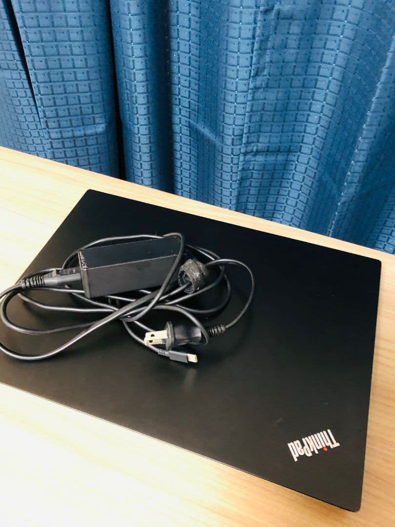 Lenovo ThinkPad E14 Windows 11 本体