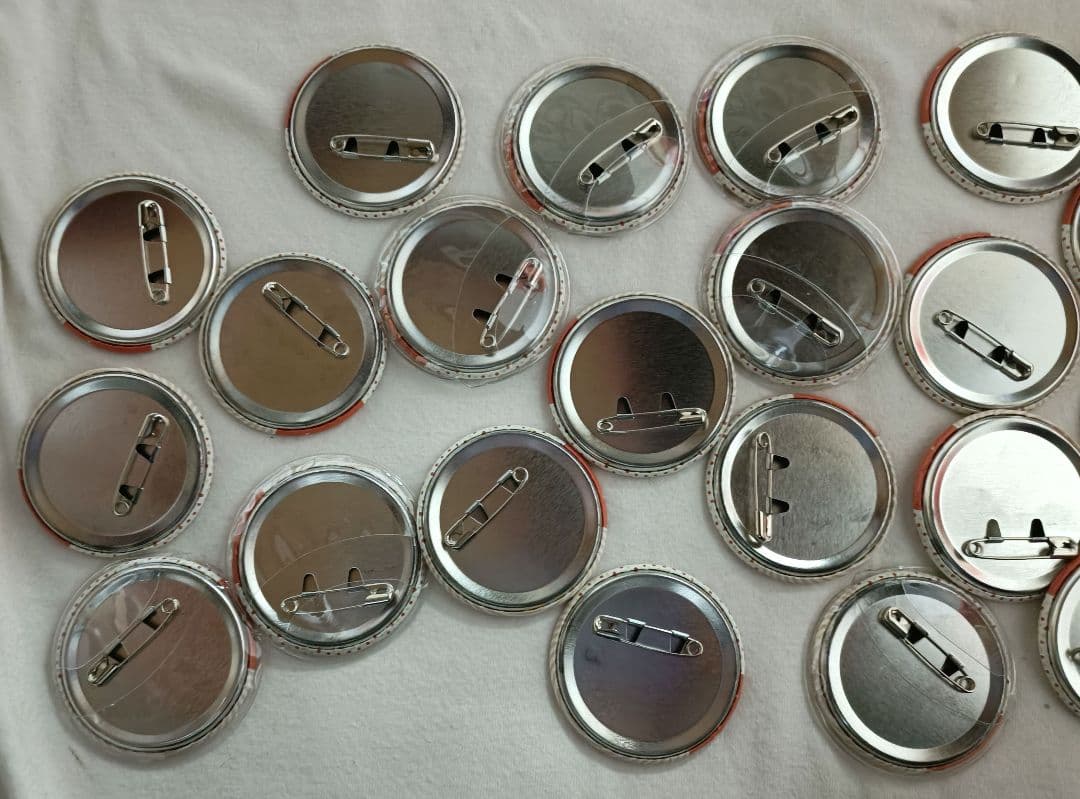 すとぷり　ジェル　缶バッチ　すとめも7　デフォ