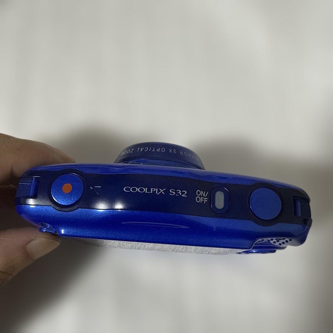 ❗️激安価格❗️デジカメ　本体　Nikon Coolpix S32