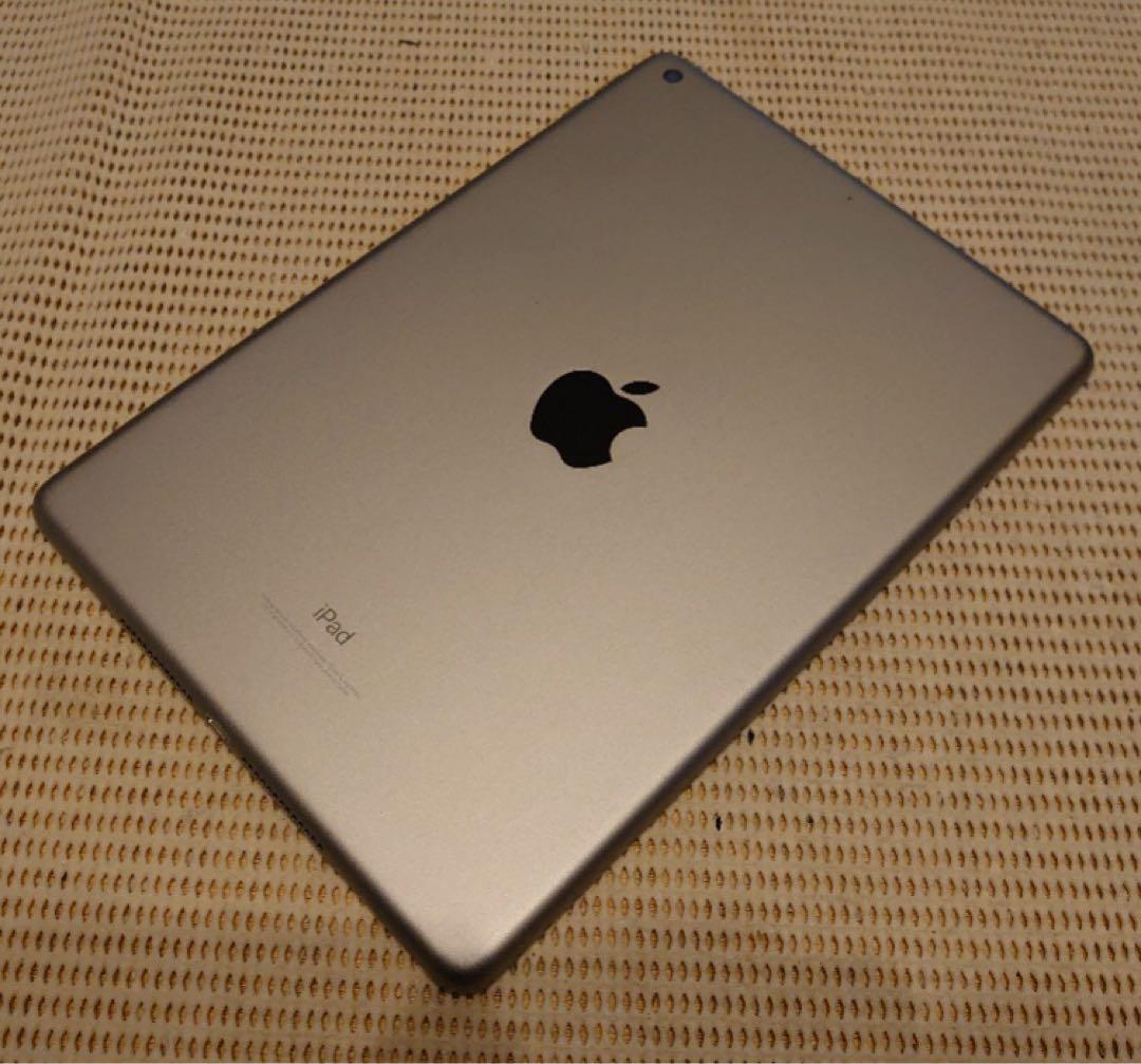 完動品iPad第6世代(A1893)本体128GBグレイ送料込JJF8M