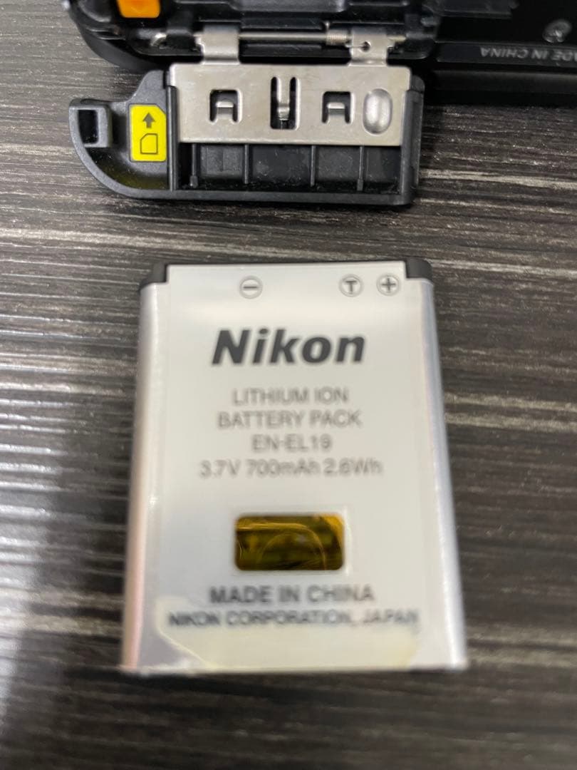 Nikon ニコン COOLPIX S6600 デジカメ　ジャンク品
