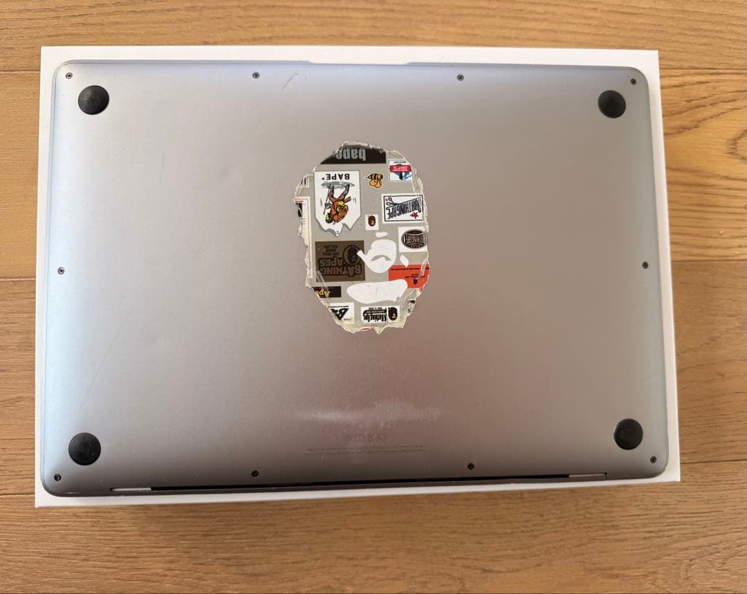 Apple MacBook Air 13.3 inch スペースグレー