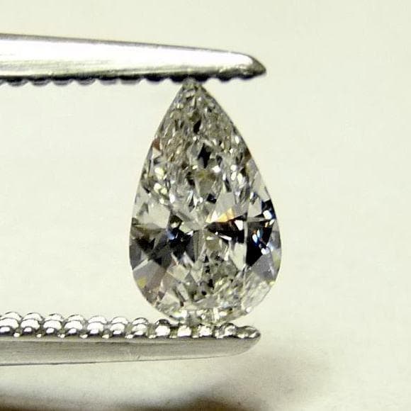 0.385ct ペアシェイプ ダイヤモンド