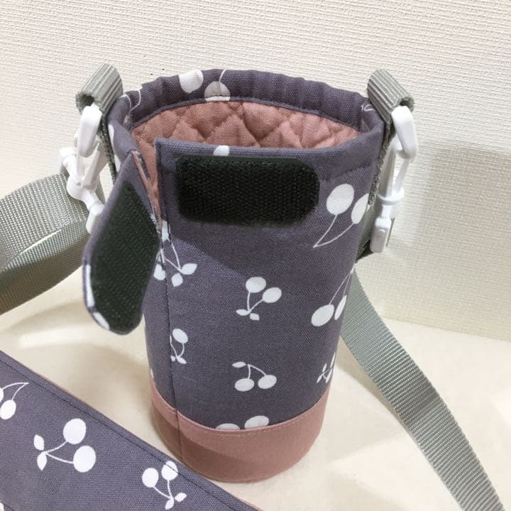 ハンドメイド　水筒　カバー　サーモス　600 入学　入園