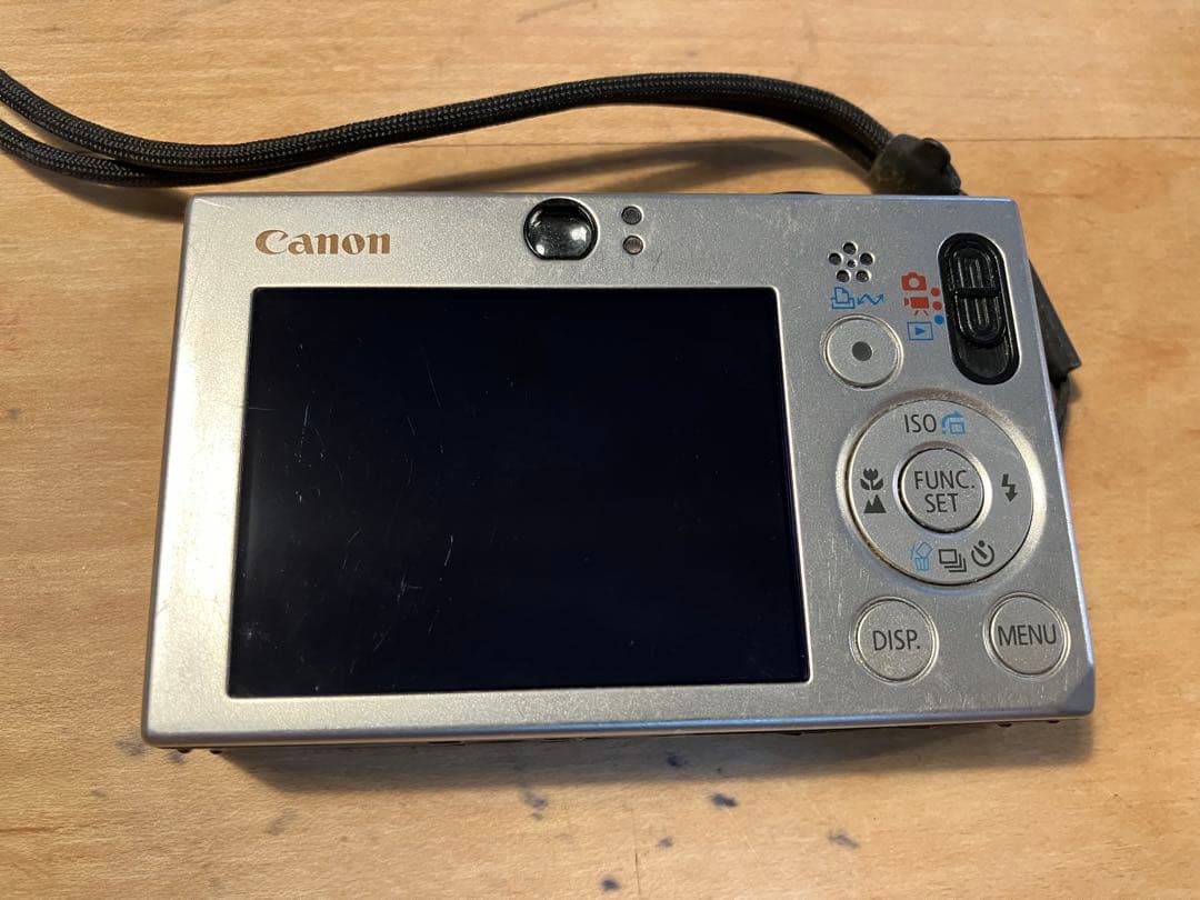 Canon IXY DIGITAL 10 512MBメモリーカード付きコンデジ